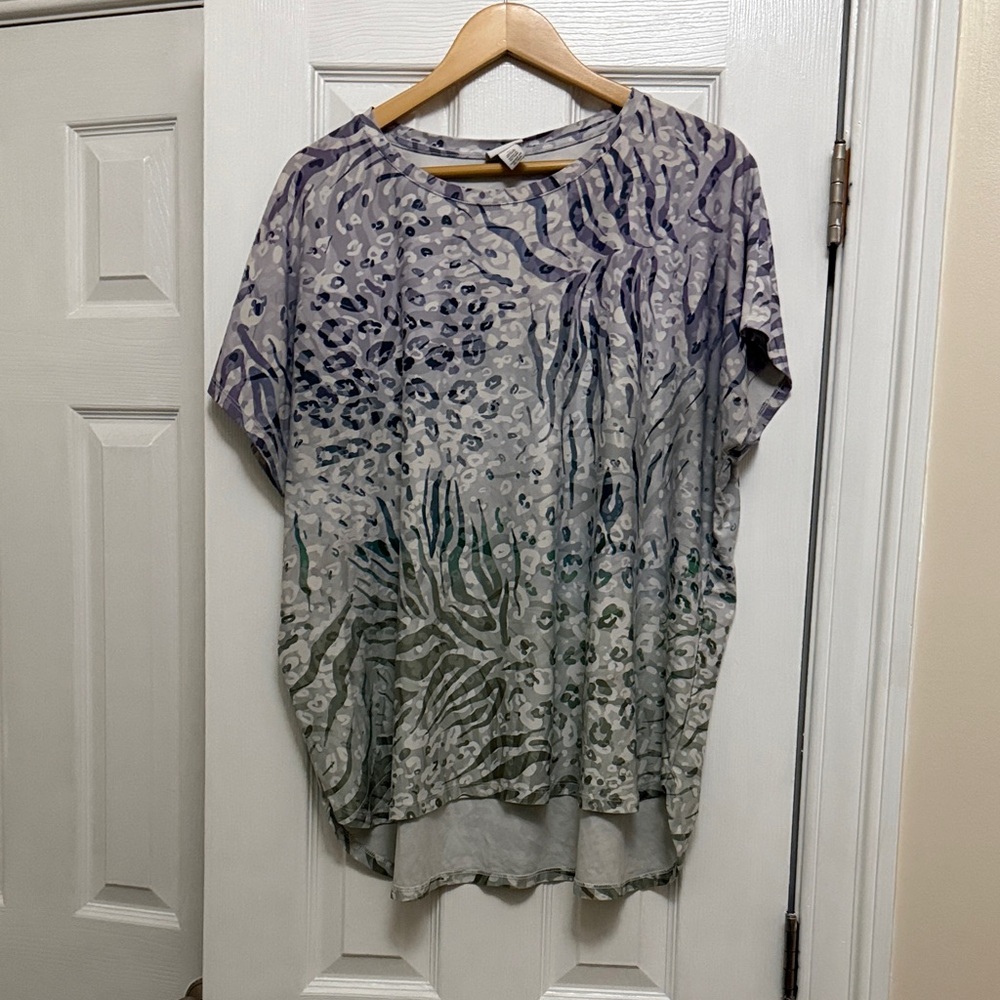 Chico's Gray and Green Patterned Blouse
